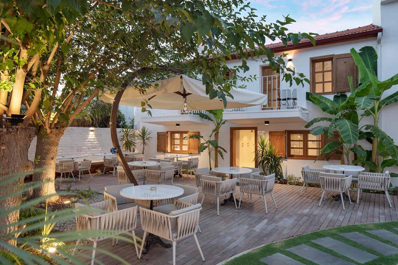 Mellow Blue Hotel Izmir Exterior photo